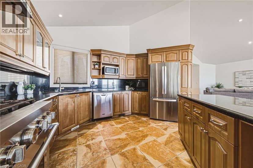 511 GLOVER Road — photo 9 of 40