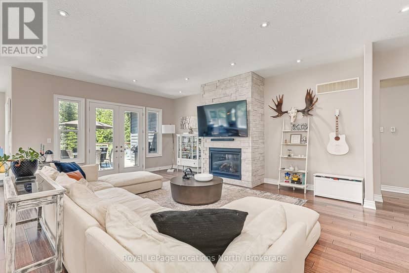 26 Spruce Street — photo 12 of 40