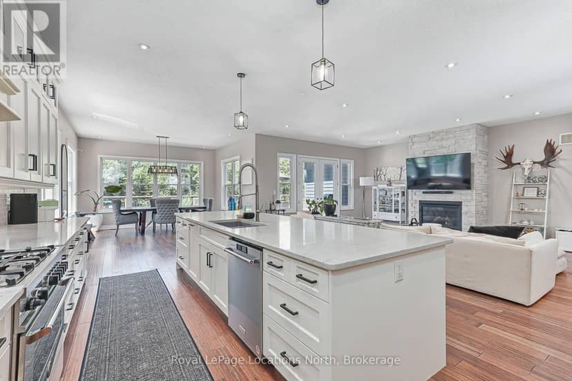 26 Spruce Street — photo 16 of 40