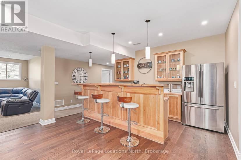26 Spruce Street — photo 31 of 40