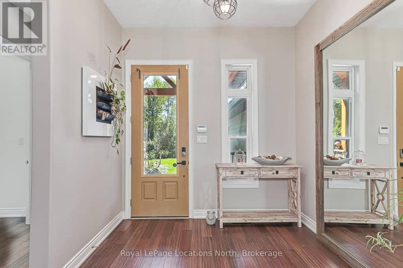 26 Spruce Street — photo 8 of 40