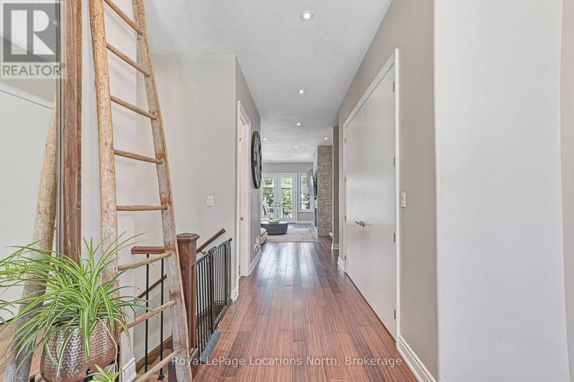 26 Spruce Street — photo 9 of 40