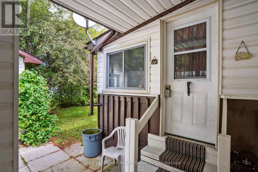 1105 Eighth Lane — photo 28 of 40