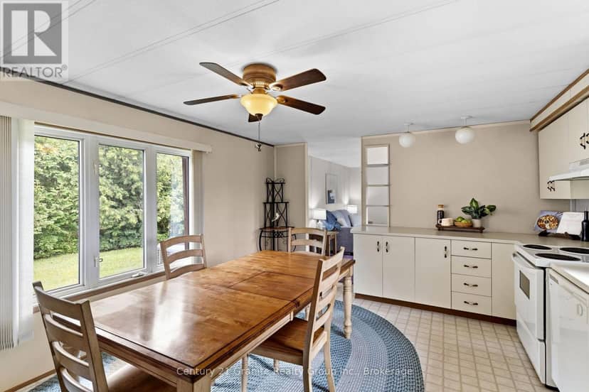 1105 Eighth Lane — photo 9 of 40