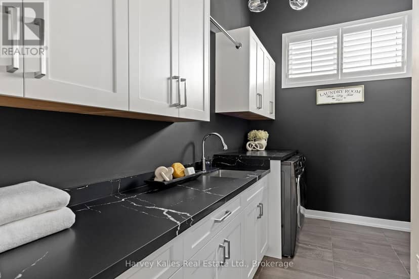 163 Springside Crescent — photo 34 of 40