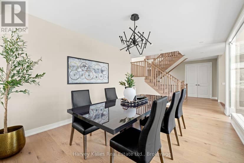 163 Springside Crescent — photo 8 of 40