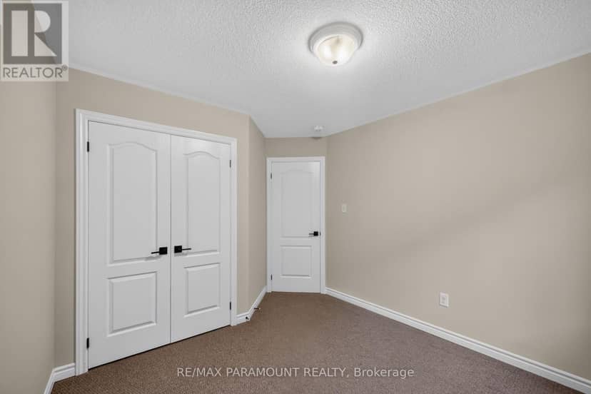 61 Tracey Lane — photo 27 of 40