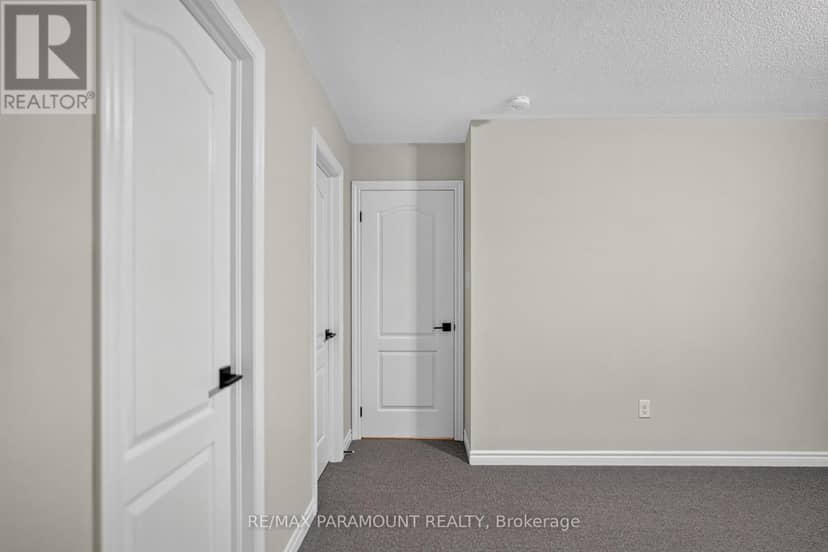 61 Tracey Lane — photo 35 of 40