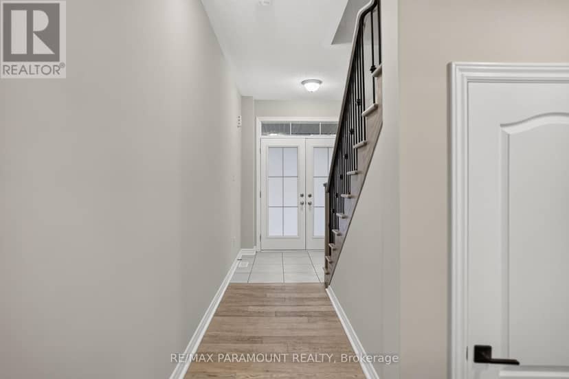 61 Tracey Lane — photo 4 of 40