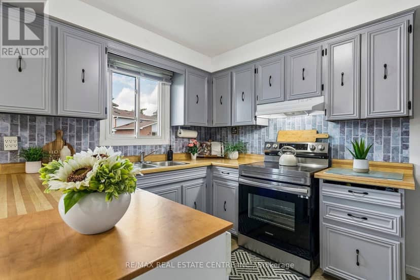5 Hockley Path — photo 16 of 40