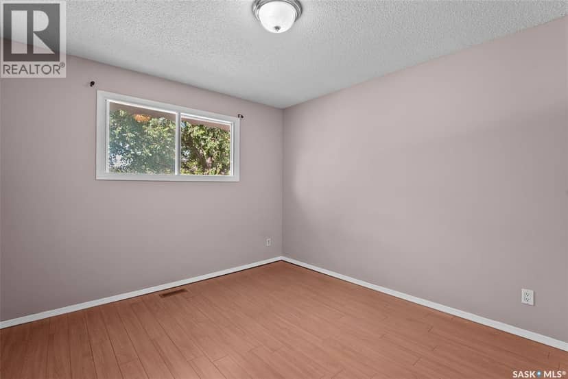 138 Mayfield ROAD — photo 16 of 33