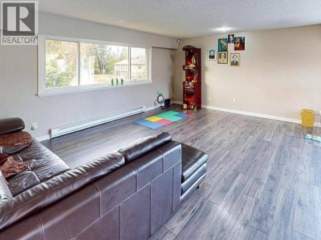 4922 SASKATCHEWAN AVE, Powell River, photo 5