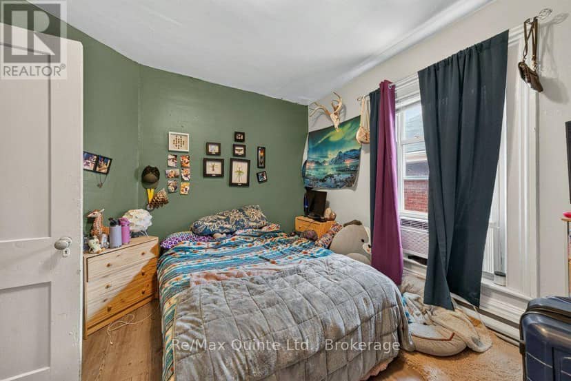 15 Forin Street, Belleville, photo 8