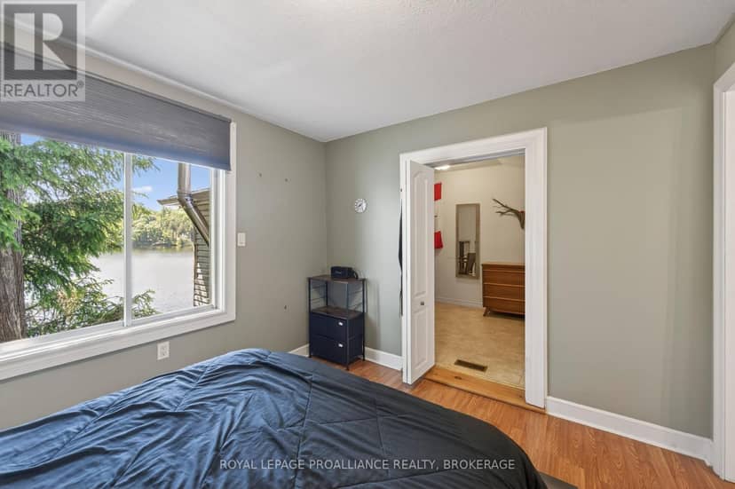 4670 Clearwater Road — photo 14 of 37
