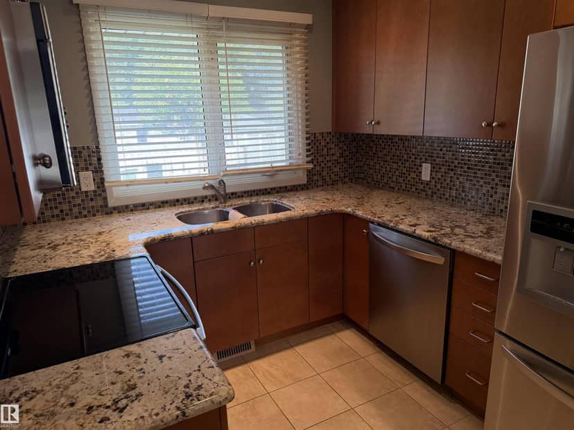 12124 51 ST NW, Edmonton, photo 5