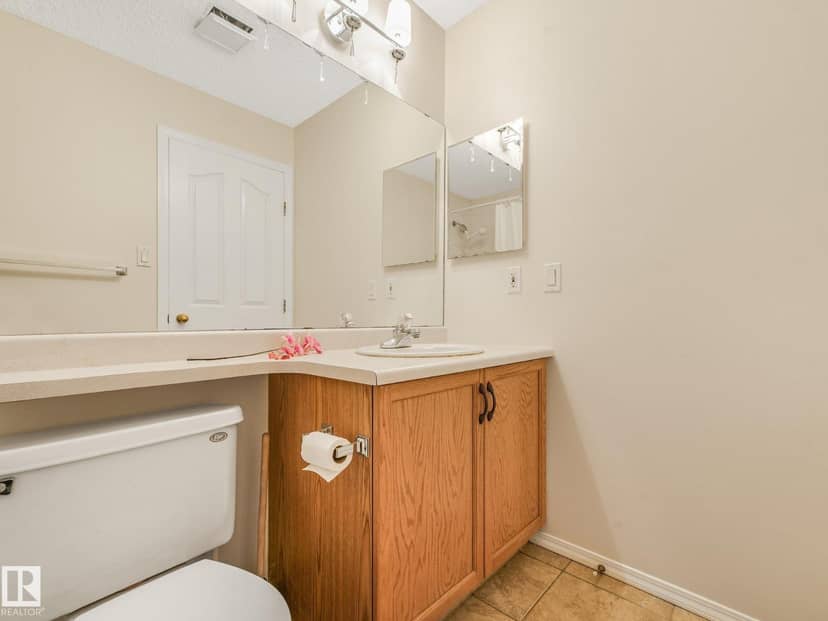 #114 10511 42 AV NW — photo 24 of 40