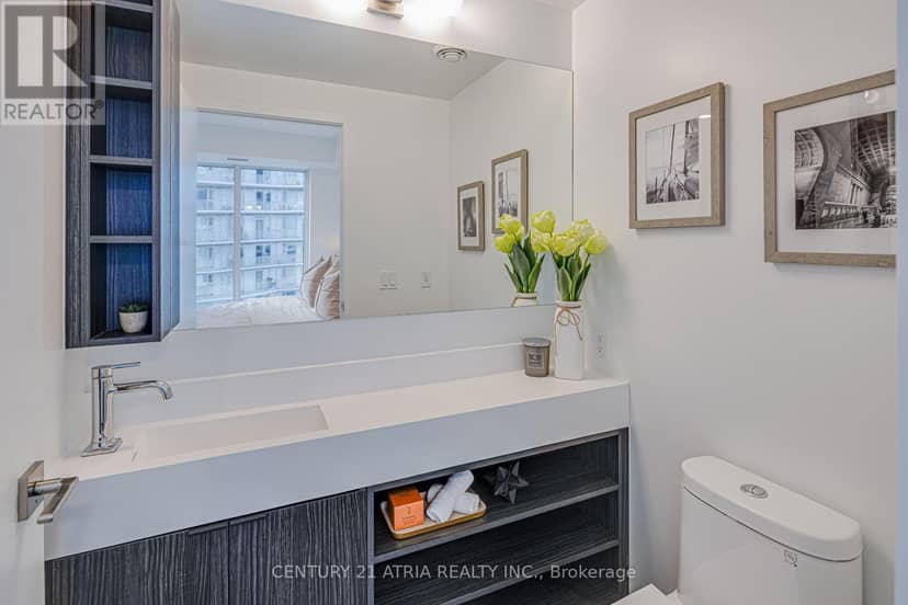 2308 - 252 Church Street — photo 10 of 36