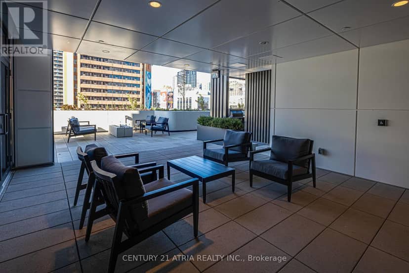 2308 - 252 Church Street — photo 17 of 36