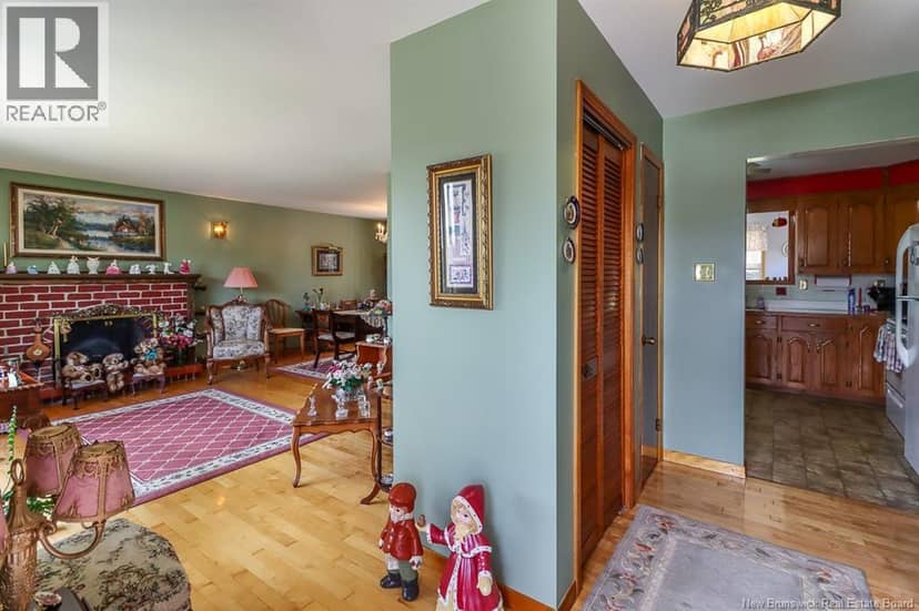 2399 Westfield Road — photo 9 of 38