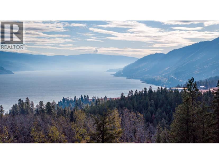 5135 Maranatha Drive, Peachland, photo 2