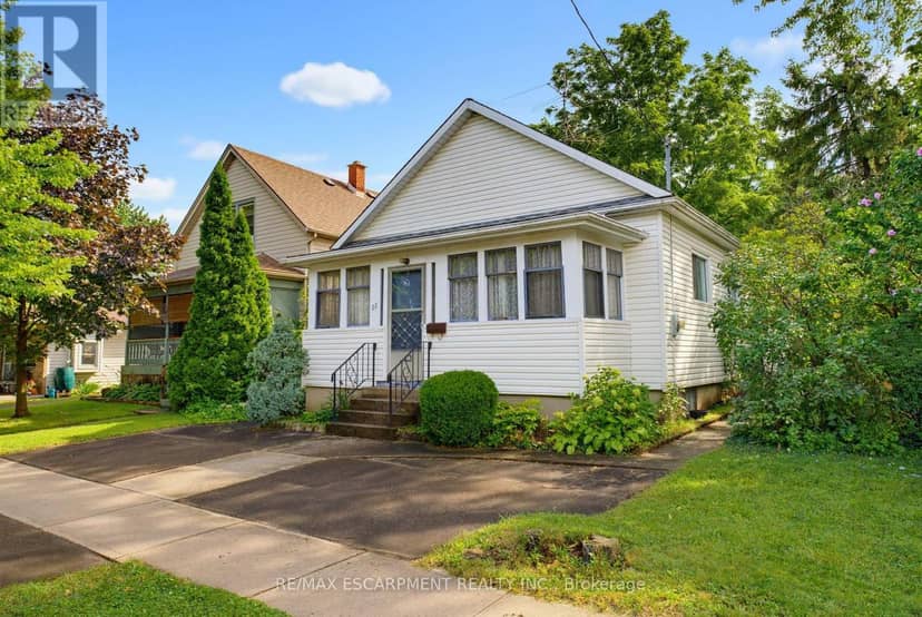 22 Mildred Avenue, St. Catharines, photo 4