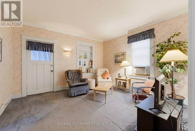 22 Mildred Avenue, St. Catharines, photo 8