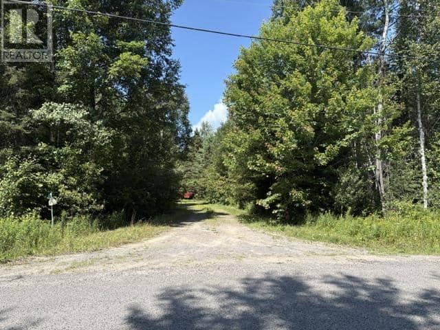 9 Poplar Dale RD, Bruce Mines, photo 2