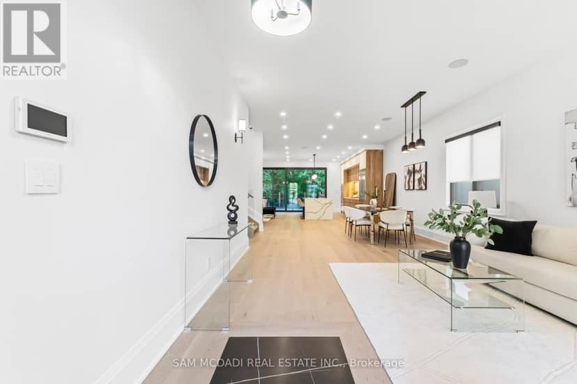 78 South Kingsway — photo 3 of 40