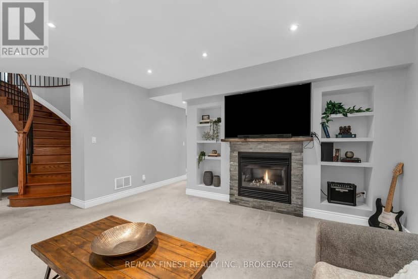 1309 Andersen Drive — photo 33 of 40