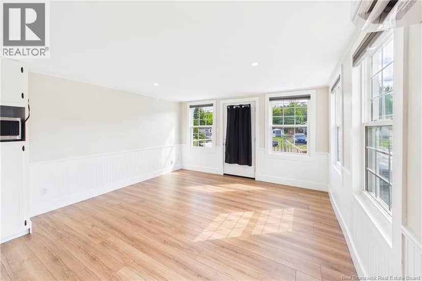 23 River East Drive, Riverview, photo 4