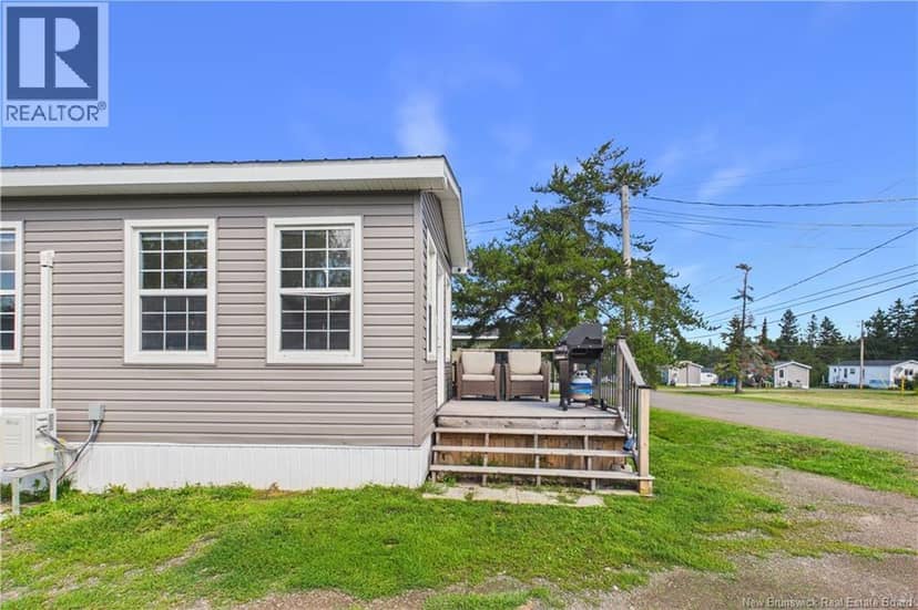 23 River East Drive — photo 32 of 39