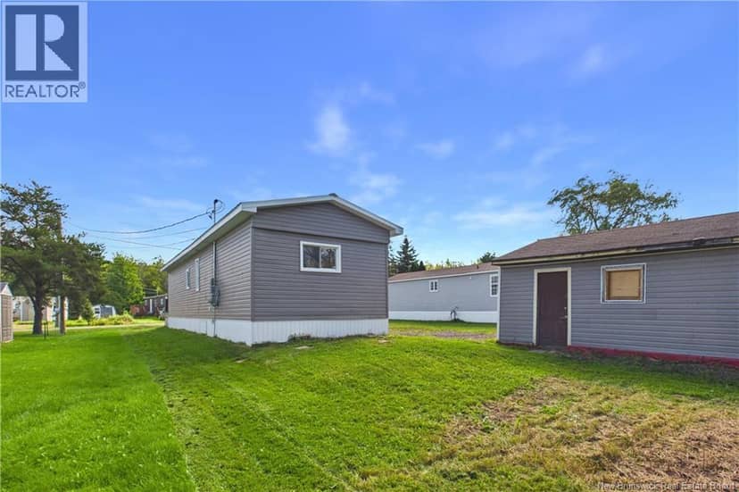 23 River East Drive — photo 29 of 39