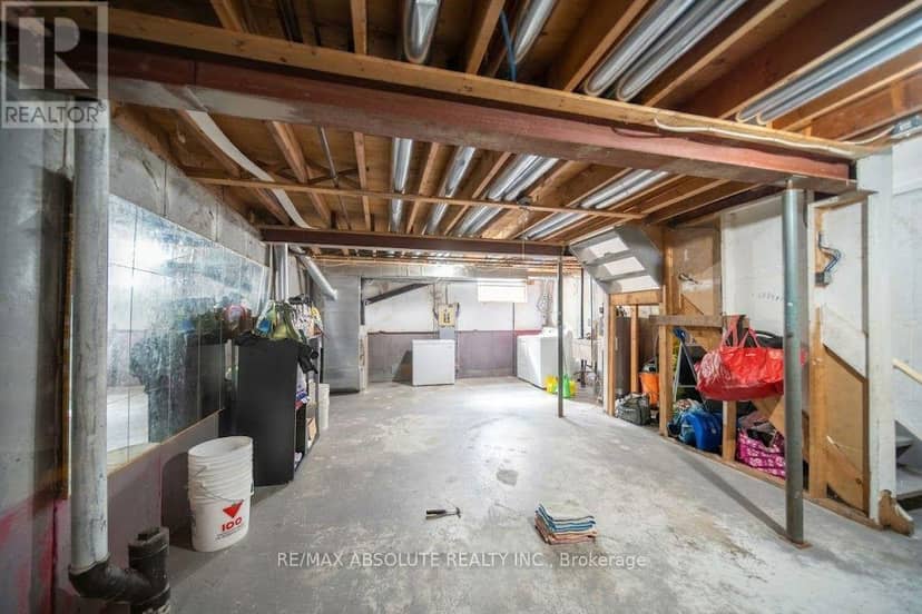 30 E Sonnet Crescent — photo 17 of 22