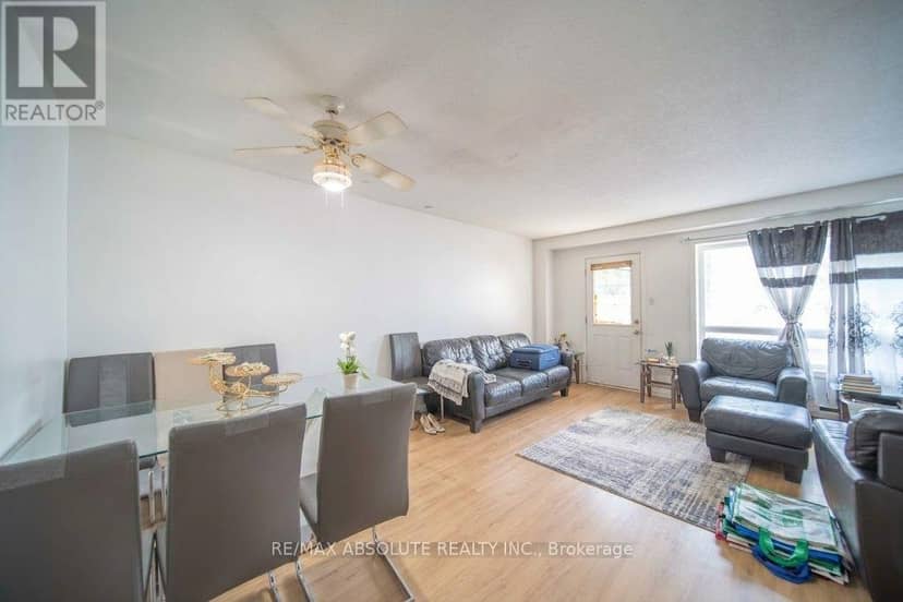 30 E Sonnet Crescent — photo 5 of 22