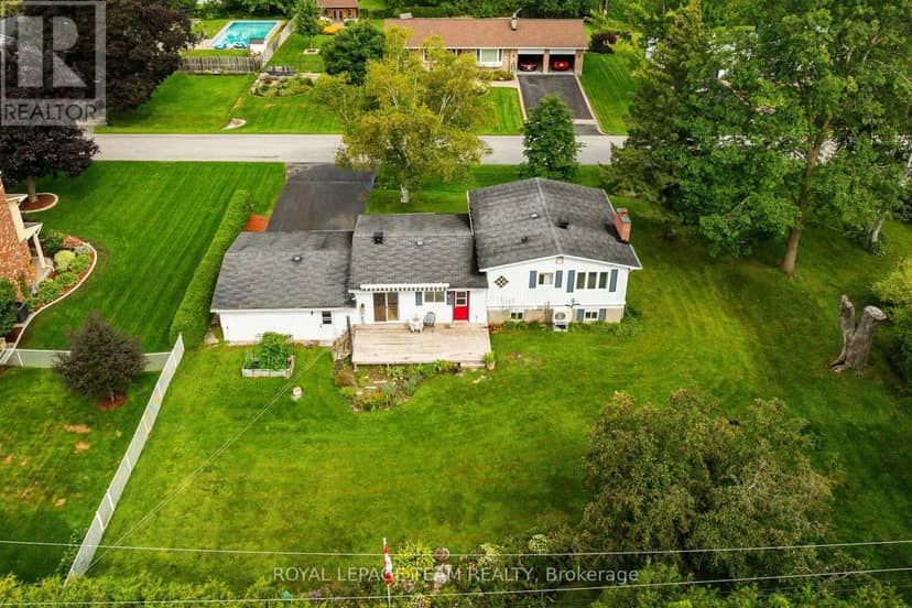 1016 Boucher Crescent — photo 33 of 39