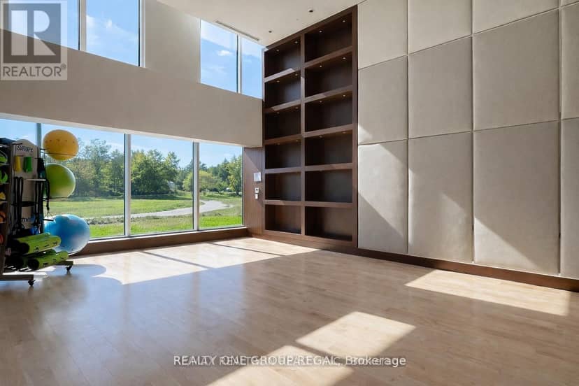 3708 - 85 McMahon Drive — photo 26 of 29