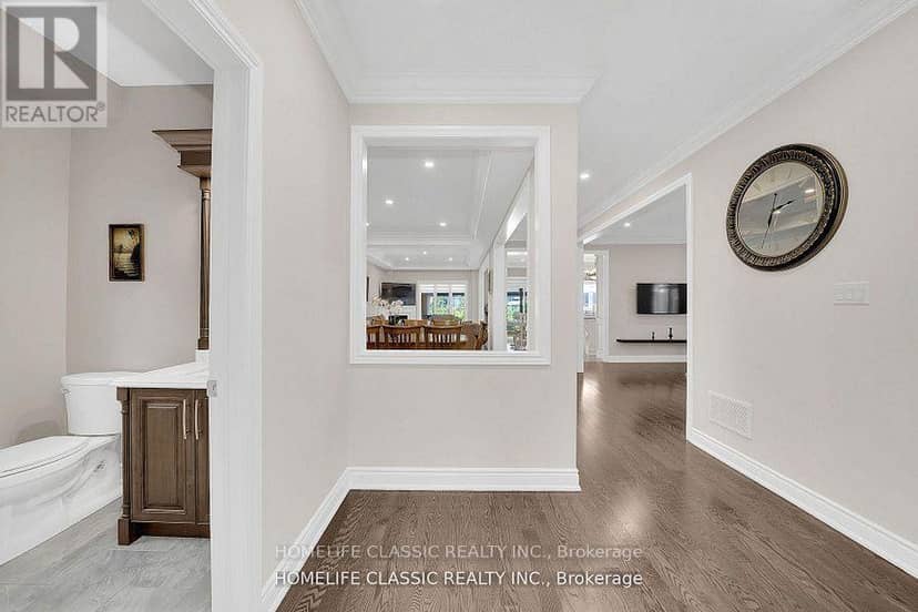105 McKenzie Way — photo 5 of 40