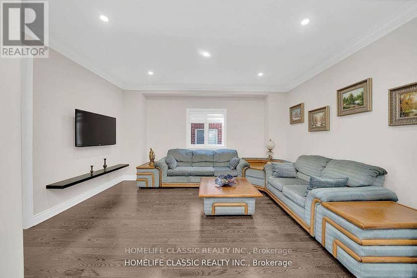 105 McKenzie Way — photo 7 of 40