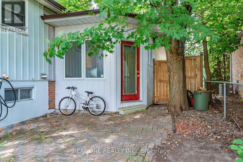 10 Devins Drive — photo 33 of 35