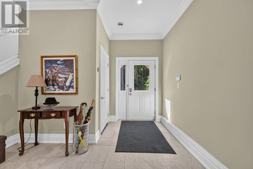 2285 Southwood Road — photo 4 of 40
