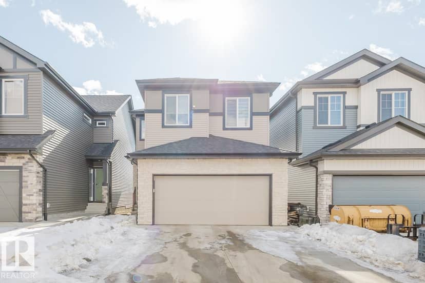 6411 27 AV SW, Edmonton