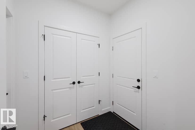 6411 27 AV SW, Edmonton, photo 8
