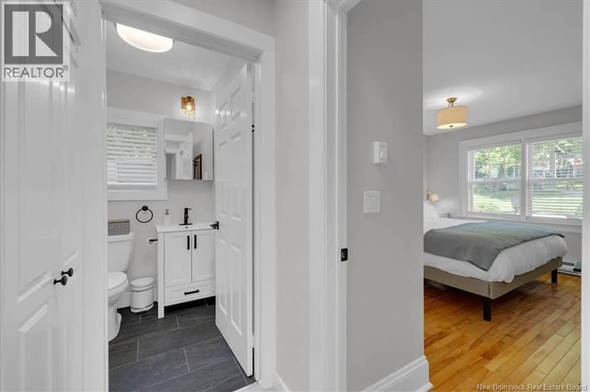 242 Fiander Road — photo 12 of 40