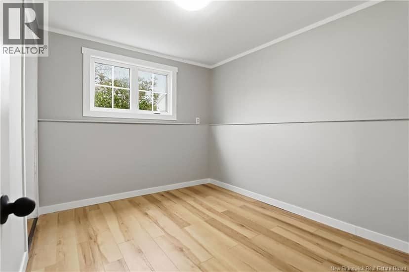 66 Braeburn Crescent — photo 17 of 37