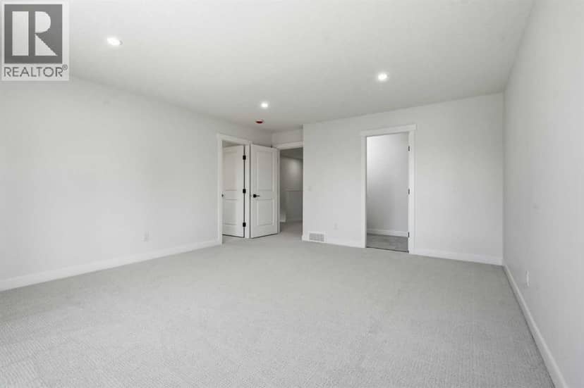 609A 5 Avenue SW — photo 29 of 40