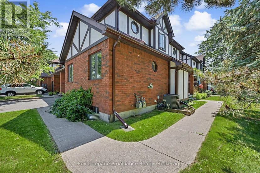 201 - 245 Elgin Street W — photo 20 of 22