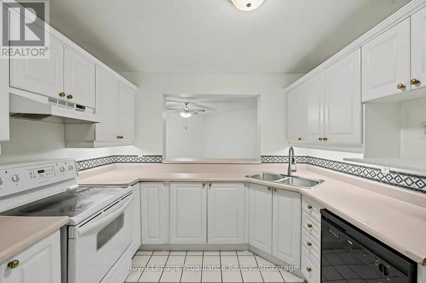 201 - 245 Elgin Street W — photo 6 of 22
