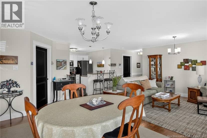 20 King George Court Unit# 302 — photo 20 of 35