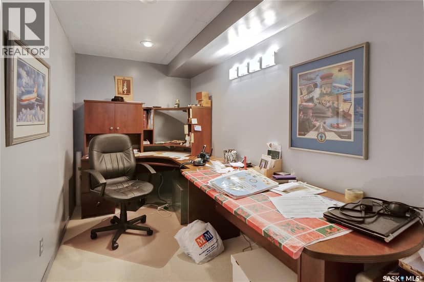 105 Sargent CRESCENT — photo 30 of 40