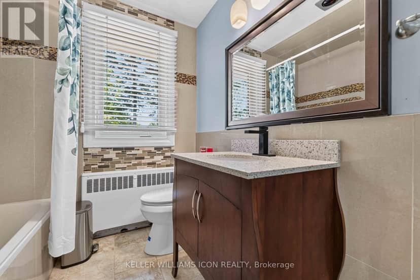 2770 Prince Of Wales Drive — photo 22 of 40
